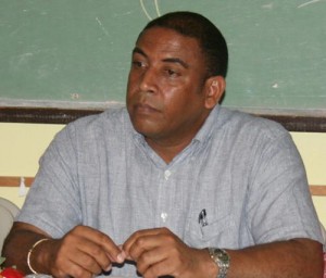 Meeting to discuss Laudat Road project tonight
