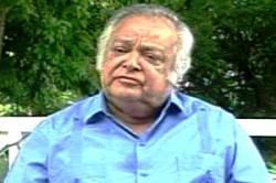 STORY OF INTEREST: Sir Shridath not expecting election to change UK policy toward Caribbean