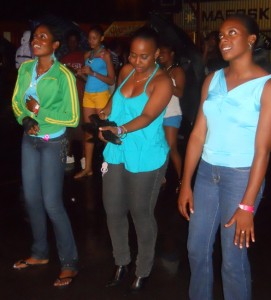 PHOTOS: Fete La Coudre Saturday night