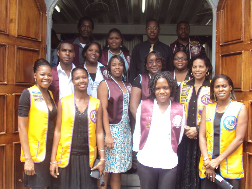 leo club