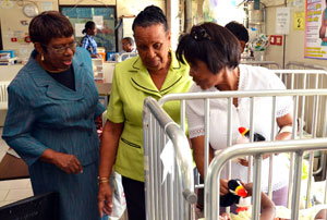 Lady Liverpool tours Bustamante Hospital in Jamaica with CARICOM Heads of State wives