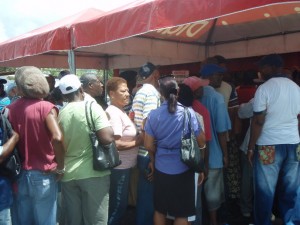 Long lines for Test match tickets