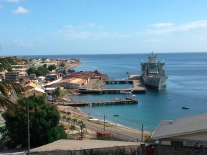 PHOTO OF THE DAY: British Navy vessel in port
