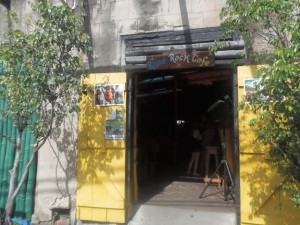 Entrance to Ruin Rocks Cafe