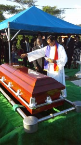 Former senator laid to rest