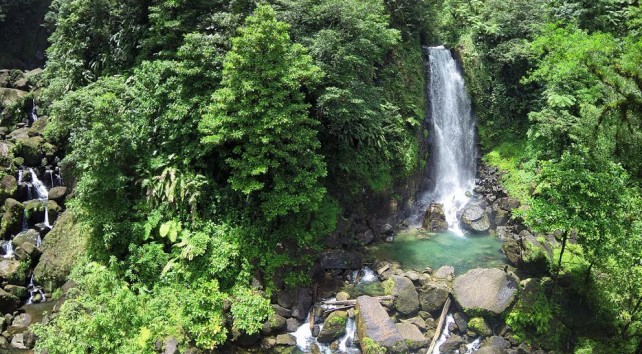 PHOTO OF THE DAY: Trafalgar Falls scenery - Dominica News Online