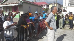 UWP supporters protest outside Electoral Office