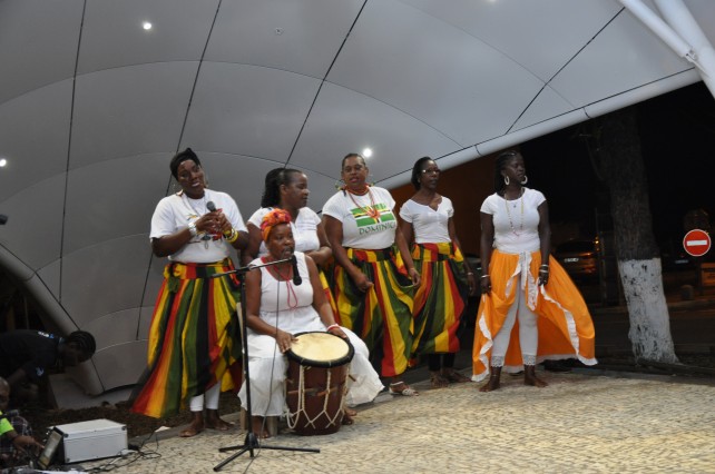 Dominican group in Guadeloupe presenting bele