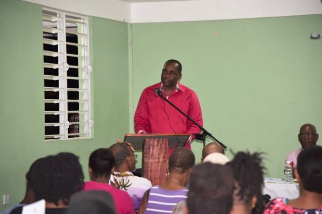 The Prime Minister addressed the meeting on Thursday night. Photo: Gov't Press Attache  