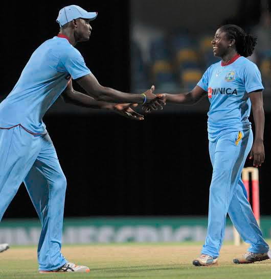  West Indies men’s captain Jason Holder congratulates West Indies women’s team captain Stafanie Taylor