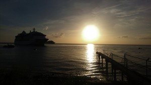 PHOTO OF THE DAY: Ship in port
