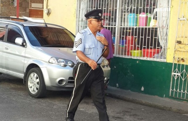 A police officer in Roseau 