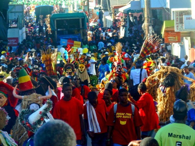 A scene from the Opening Parade of Carnival in 2015