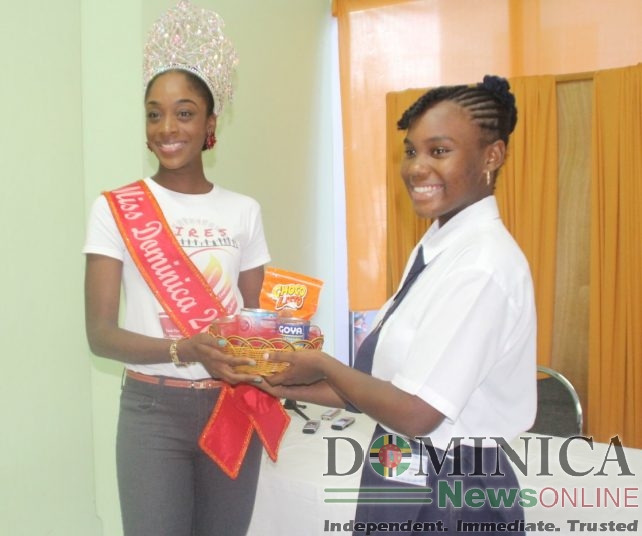 The Convent High School made a presentation for the Tins and Queens Project 