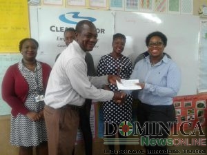 Warner Primary school receives $500 cheque from Clear Harbor Cares