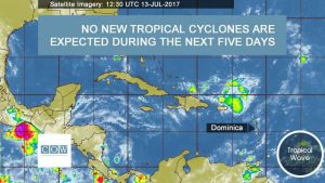 Tropical wave approaching Lesser Antilles