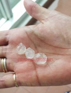 Hailstones reported in Martinique