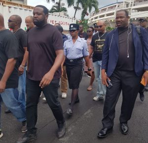 UPDATE: Police protest over salary negotiations (with video)