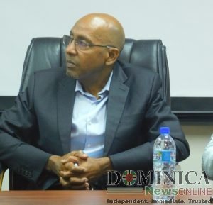 Separate arrangements for coronavirus hospital-entrance-screening says health minister