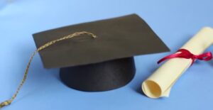 ADNExUS scholarship applications for Dominican students now open