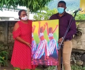 Portwe Pou Tout Moun: Affordable art for all