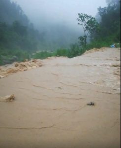 VIDEO: Pichelin inundated by today’s rain
