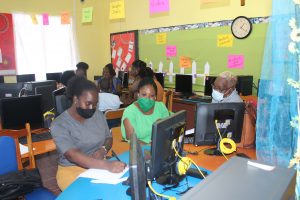 Dominican teachers being trained on strategies for effective learning (with photos)