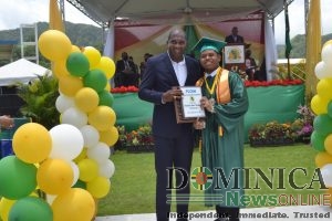 2021 DSC valedictorian urges peers to not waste their youth on violence or idleness 
