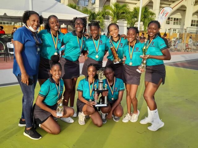 CHS A team wins U14 netball festival - Dominica News Online