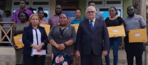 Eleven new Cuban scholarship recipients to be trained to ‘excel in a globalized environment’, says Alfred