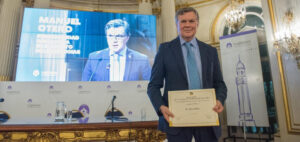 [Press Release] IICA Director General, Manuel Otero, is named outstanding Personality in the Sciences by the legislature of Buenos Aires