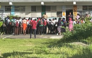 Strike ends: school bus drivers in Eastern District reach agreement with gov’t