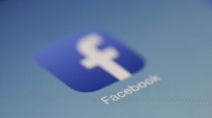 Facebook, Instagram go down affecting thousands