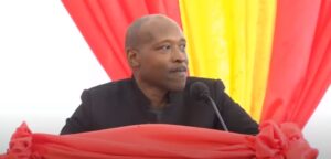 Surprise move from attorney and past critic of PM, Tiyani Behanzin; urges return of Labourites