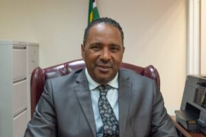 Dr. Kenneth Darroux is now interim CEO of Dominica Hospital Authority
