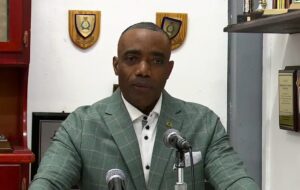 Blackmoore announces decentralization of driver’s license issuance to Portsmouth and Marigot