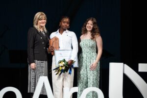 Dominican student in Romania earns prestigious “Student of the Year” award