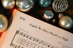 Police host ‘Caroling with the Badge’