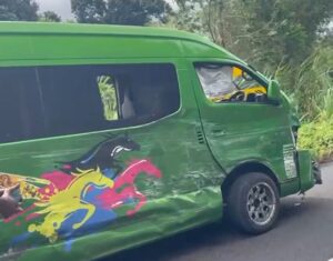 Traffic accident in Belle Fille Castle Bruce